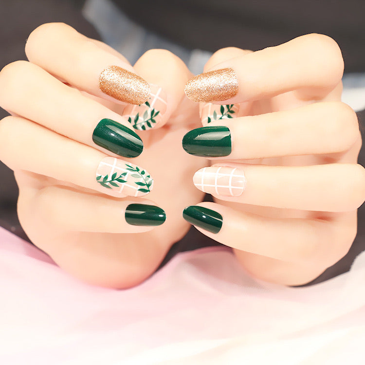 Fake Nails Nude Medium Glossy Press on Nails Full Cover Artificial False Nail