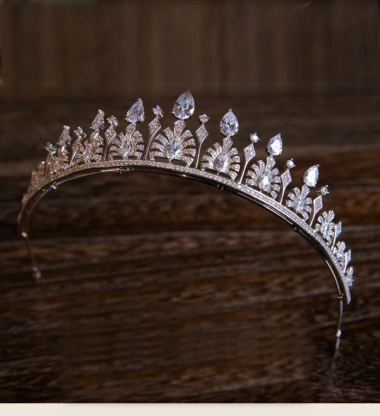 crown Tiaras Fashion Noble azorite Tiara for Bride princess,Swarovski