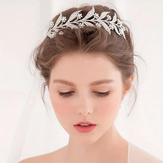 Silver Crown for Women Crystal Wedding Tiara and Crowns for Girls Rhinestones Queen Headband Princess Hair Accessories for Big Kids Party Bridal Birthday Prom Costume Cosplay
