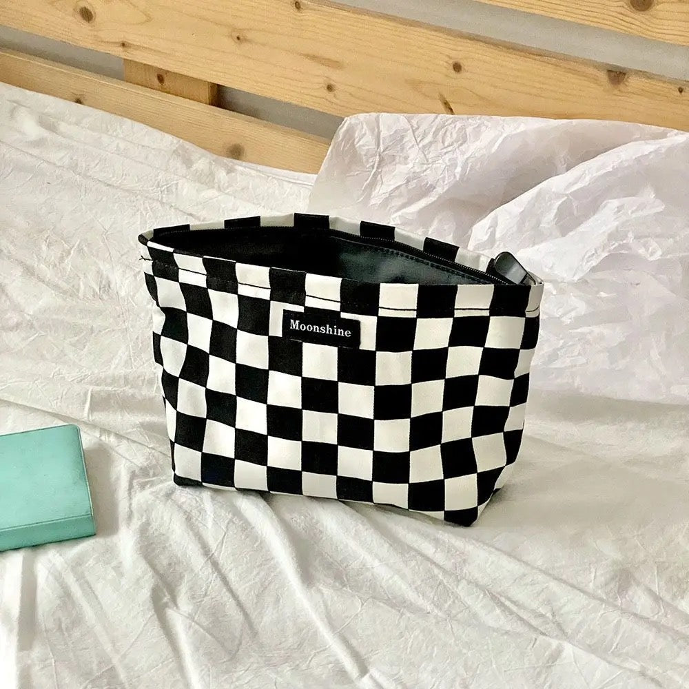 Black and White Plaid Makeup Bag Large Capacity Cosmetics Storage Bags Portable Checkerboard Toiletry Bag