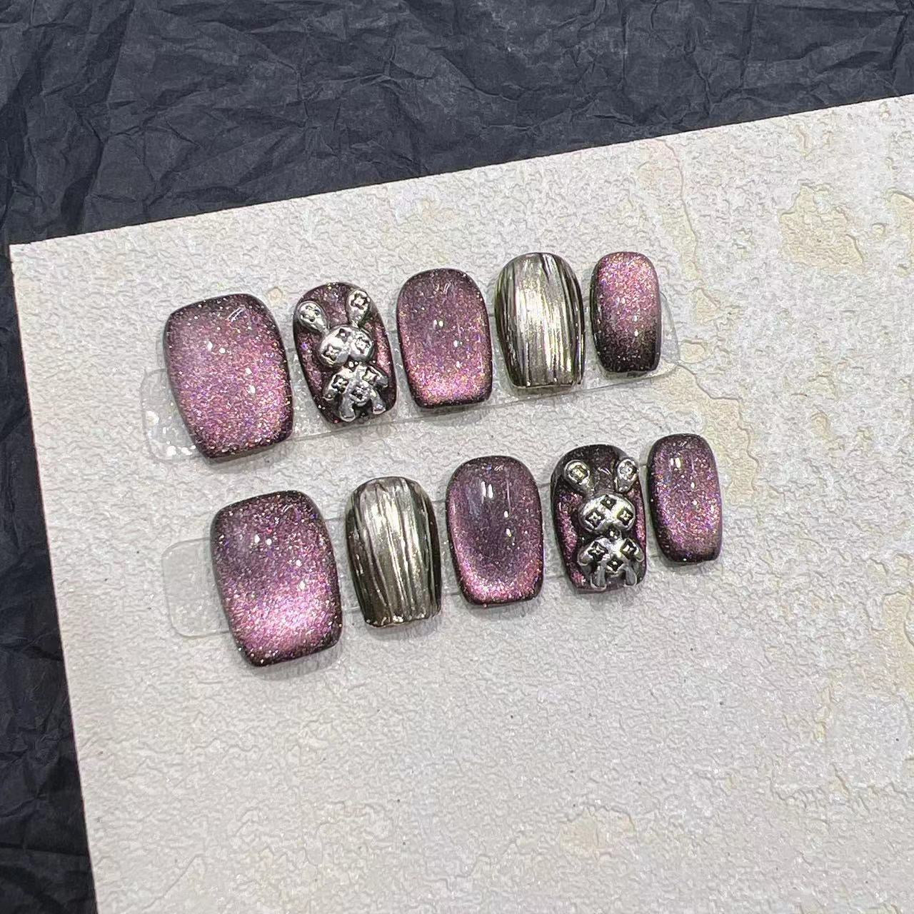 10Pcs Naked Cat Eye Press On Nails Laser Bear Decoration Fake Nails Short Full Cover False Nail Wearable Manicure Nail Tips