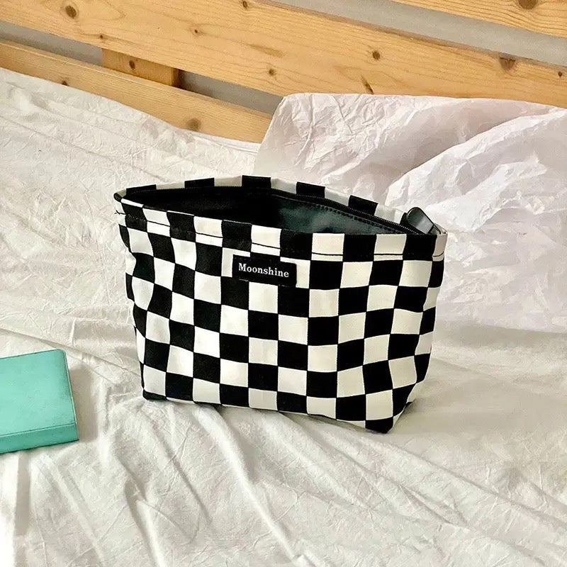 Black and White Plaid Makeup Bag Large Capacity Cosmetics Storage Bags Portable Checkerboard Toiletry Bag
