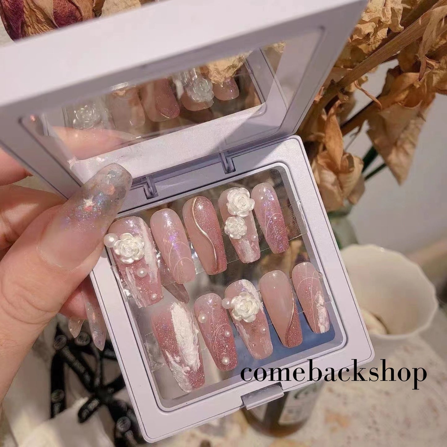 Gradient Pink Press on Nails Medium Coffin Fake Nails with Flower Rhinestone Designs Glossy