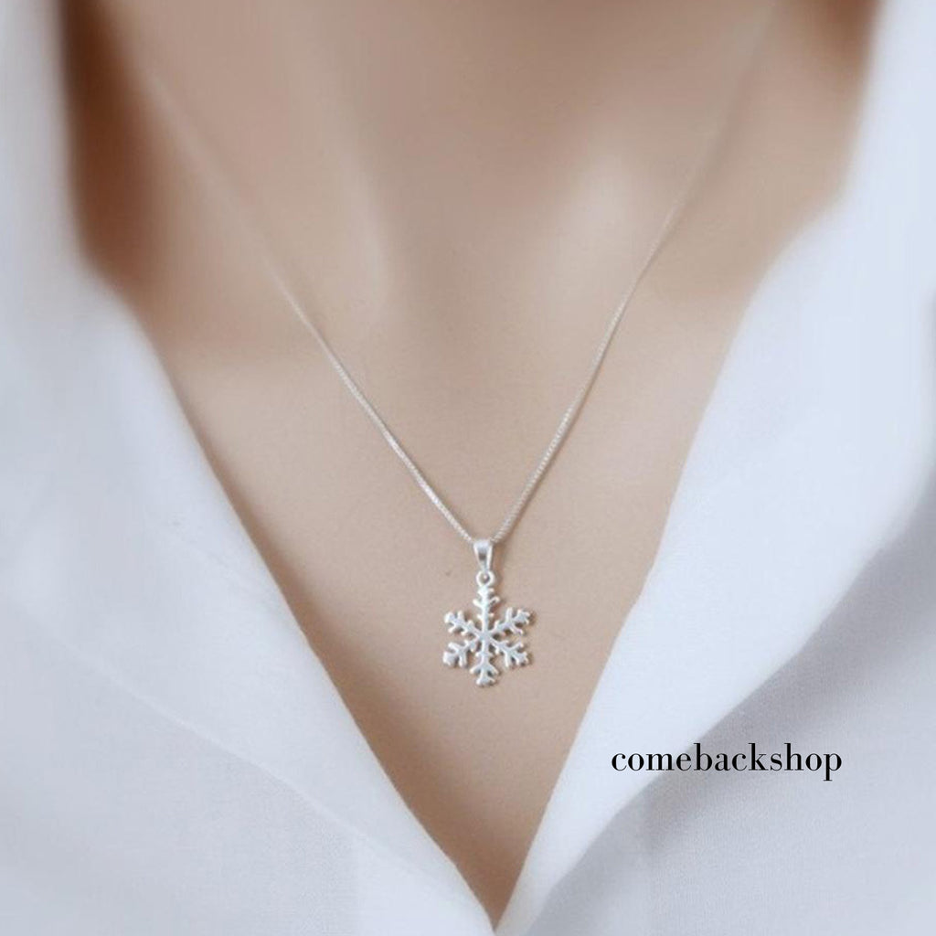Dainty Snowflake Pendant Sparkle Thanksgiving Xmas Christmas Jewerly Gifts for Women Girls