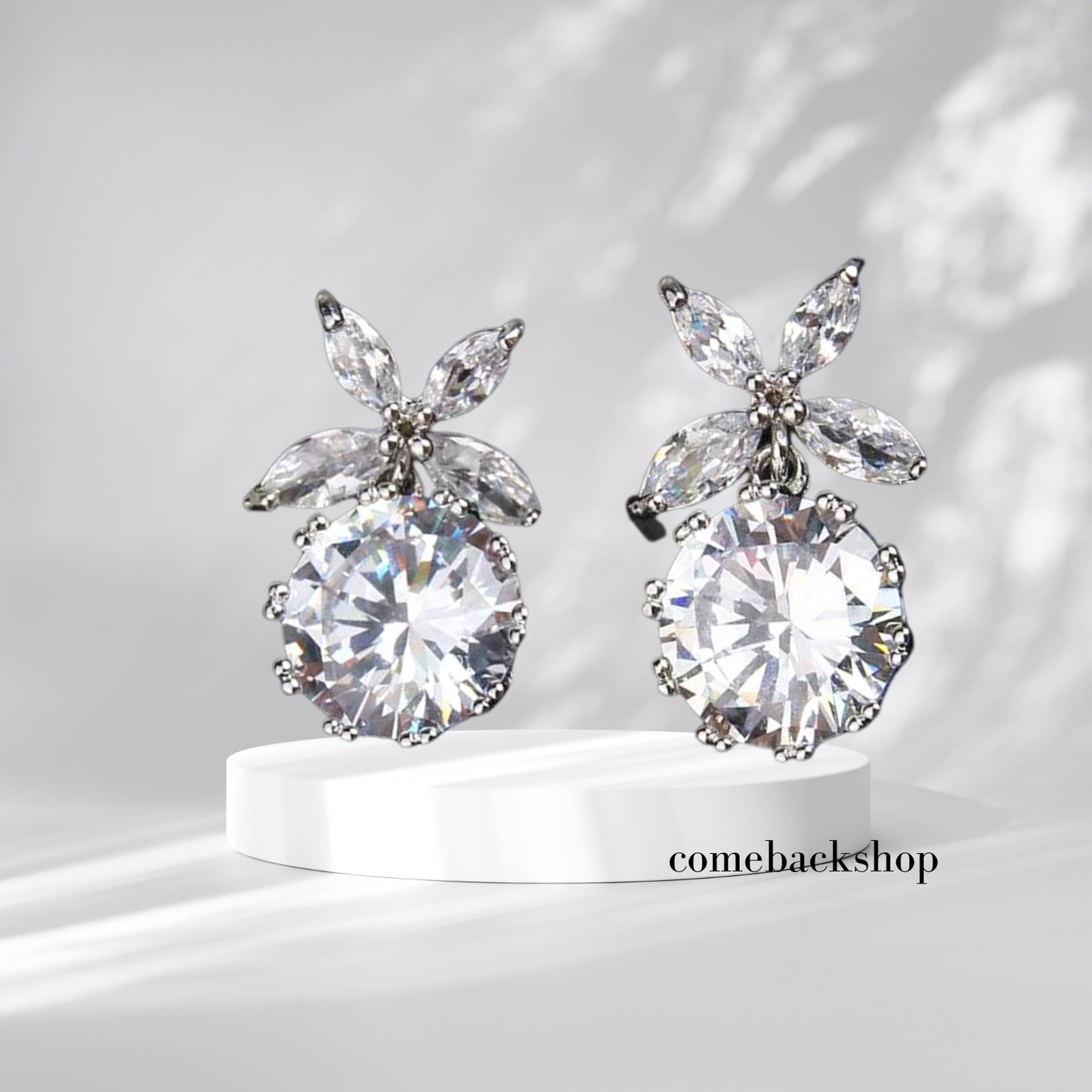 Butterfly Stud Earrings -Pave Butterfly Earrings for Women ，Good Gift for Sister, Lover