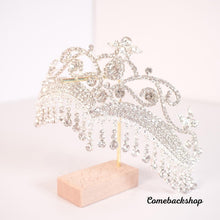 Load image into Gallery viewer, Baroque Crystal Wedding Headdress Princess Rhinestone Headband silver drop tiara crown bridal jewelry