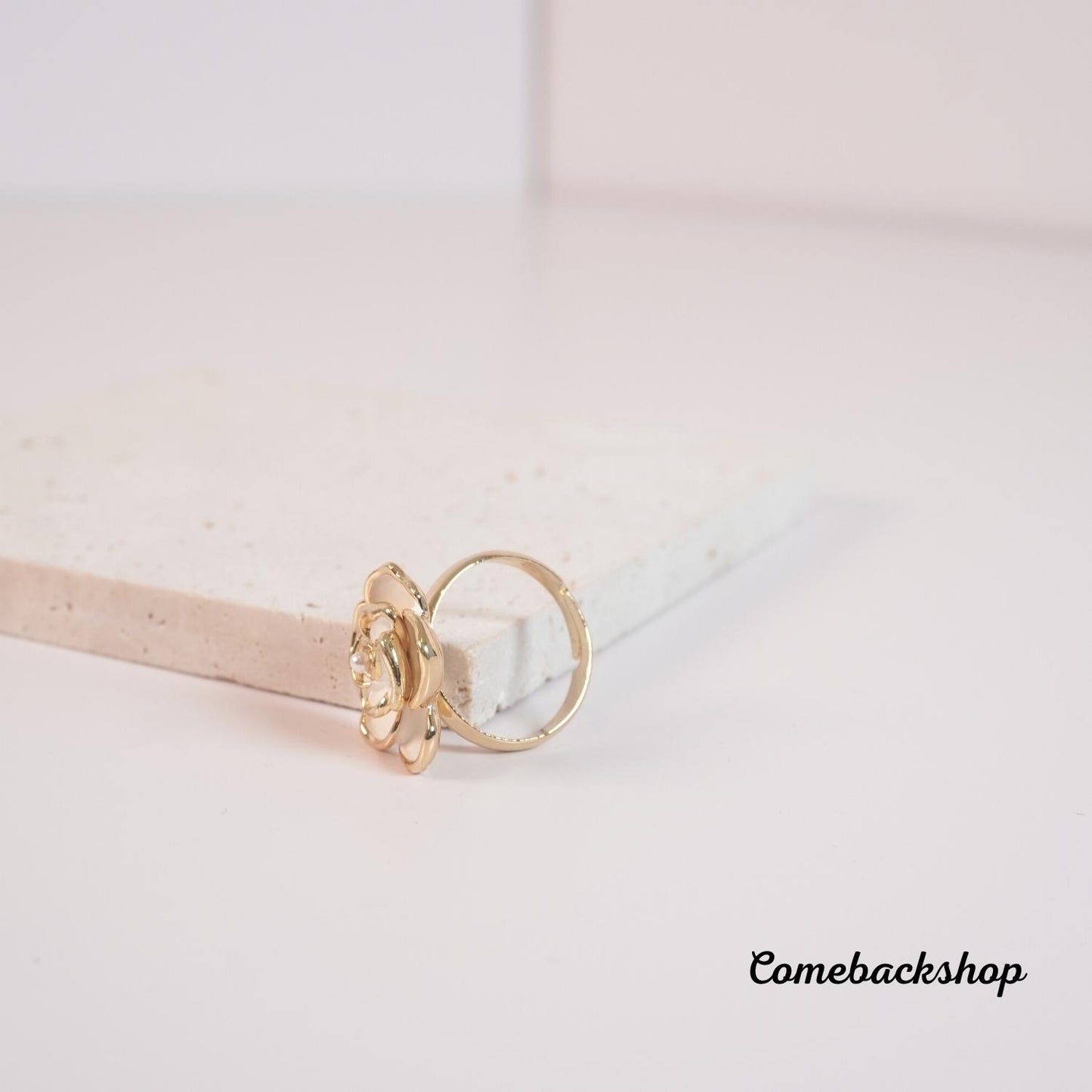 Fashion Shiny Crystal Geometric Flower Knuckle Finger Ring Jewelry flower ring white