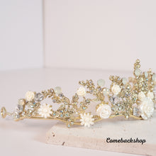 Load image into Gallery viewer, Baroque Handmade Gold Flower Leaf Tiara Crowns Wedding Hair Vine,Swarovski