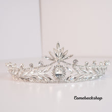 Load image into Gallery viewer, Silver Crystal Crowns and Tiaras Women Queen Crown Princess Hair Accessories Christmas Birthday Halloween Party Wedding Tiaras Valentines