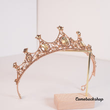 Load image into Gallery viewer, Wedding Crown for Brides Crystal Bridal Tiara V intage Wedding Crowns and Tiaras Rhinestones