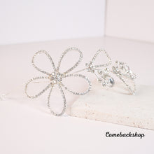 Load image into Gallery viewer, Flower Silver Rhinestone Wedding Headband Tiara Crystal Headpiece Bridal Hair Accessories for Bride Women