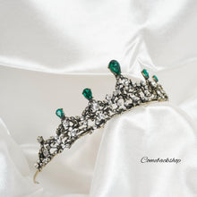 Load image into Gallery viewer, Crystal Crown Green Tiara Crowns for Women, Tiaras for Girls Silver Princess Crown Wedding Tiaras and Crowns for Women Brides Birthday Party Christmas