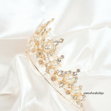 Load image into Gallery viewer, Gold Crystal Tiara Crown Headband Princess Elegant Crown for Women Girls Bridal Wedding Prom Birthday Party