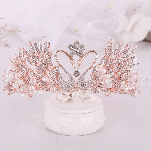 Vintage Wedding Crown Queen Coroa Princesa Crystal Tiaras And Crowns Swan tiara Rhinestone Bridal Headband pink