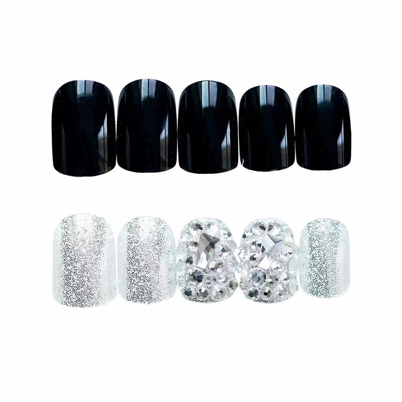Punk White Silver Fake Nails Short Design Full Cover Rhinestone False Nails