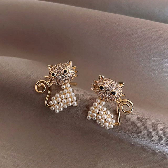 New Cute Animal Stud Earrings for Women Temperament Horse Kitten Owl Pearl Rhinestone Earring Girls Birthday Party Jewelry