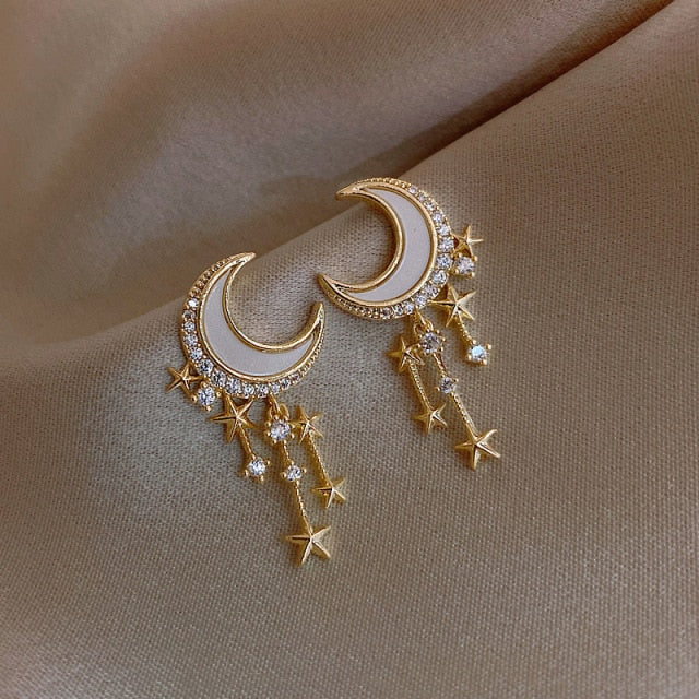 New Cute Animal Stud Earrings for Women Temperament Horse Kitten Owl Pearl Rhinestone Earring Girls Birthday Party Jewelry