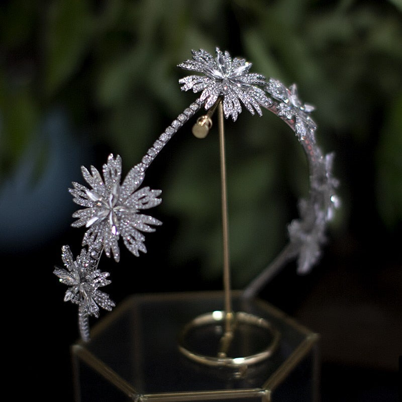 Luxury Flowers Soft Hairbands Bride Tiaras and Crowns Rhinestone Crystal Diadem Wedding Headdress Bridal Hair Jewelry Ornaments
